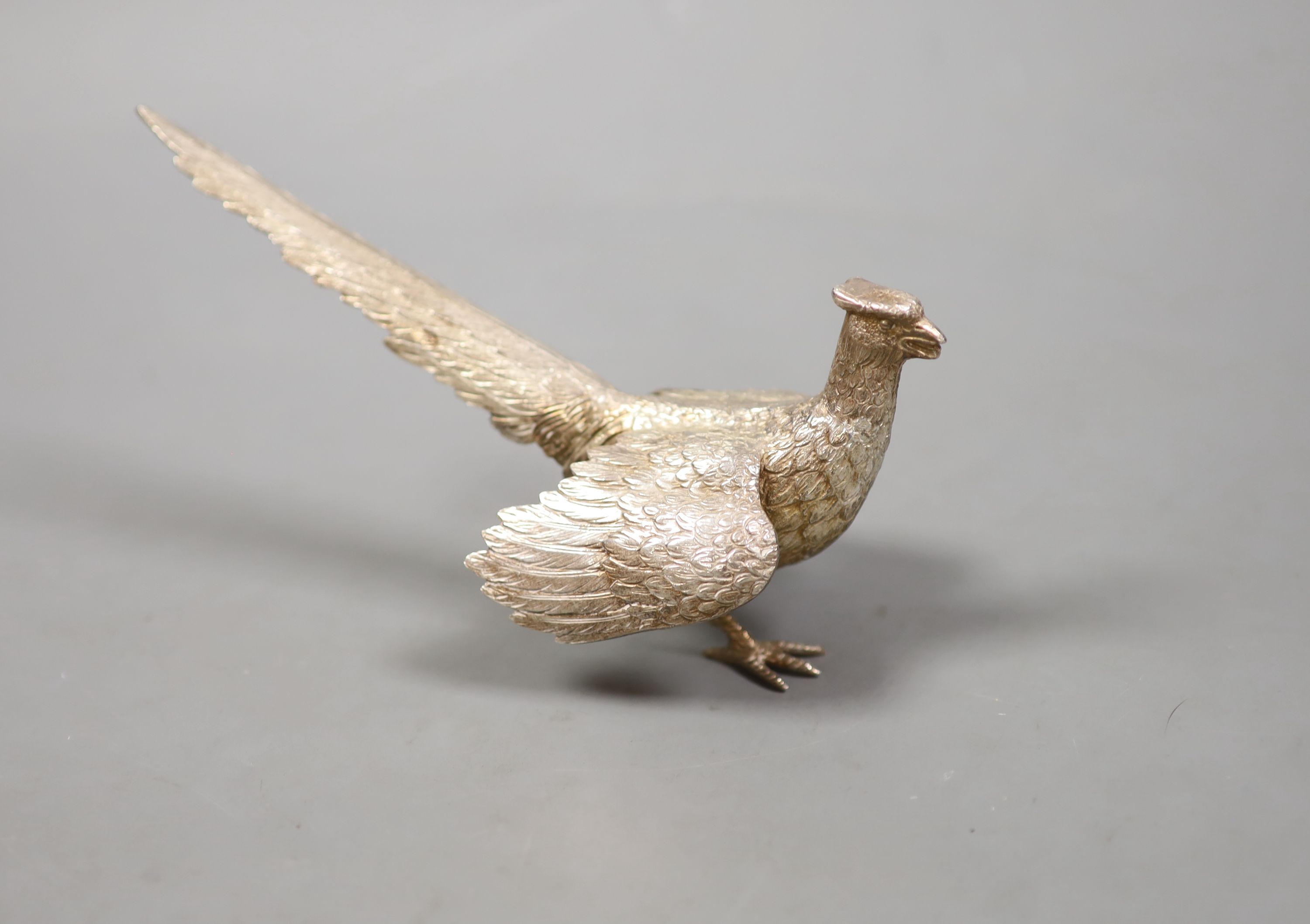 A model silver free-standing model of a pheasant, Sheffield, 1993, 17.7cm